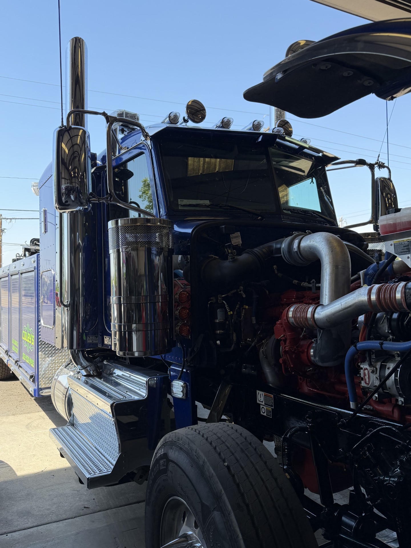 Heavy-Duty Professional Truck
